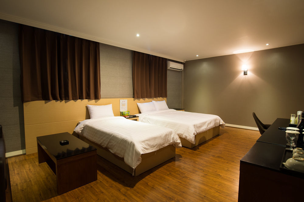 Pungnam Tourist Hotel Jeonju Zewnętrze zdjęcie